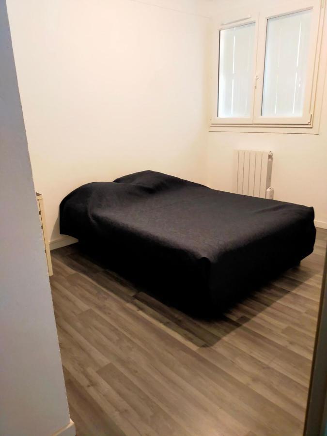 Appartement En Duplex Au 3Ieme Etage Sans Ascenseur Hyères Exteriör bild